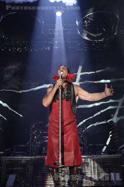 RAMMSTEIN - 2009-12-09 - PARIS - Bercy - 